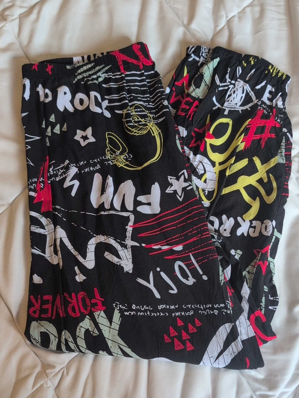 SHEIN Graphic Pants